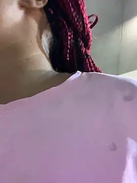 Snapshot of CurvyDesire1 chatting on 02.23.25 CurvyDesire1 online show from 02.23.25