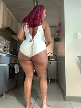 Snapshot of CurvyDesire1 chatting on 03.14.25 CurvyDesire1 online show from 03.14.25