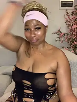 CurvyDesire1 online show from 02.12.26