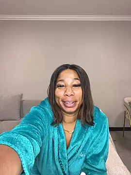 CurvyDesire1 online show from 05.10.26