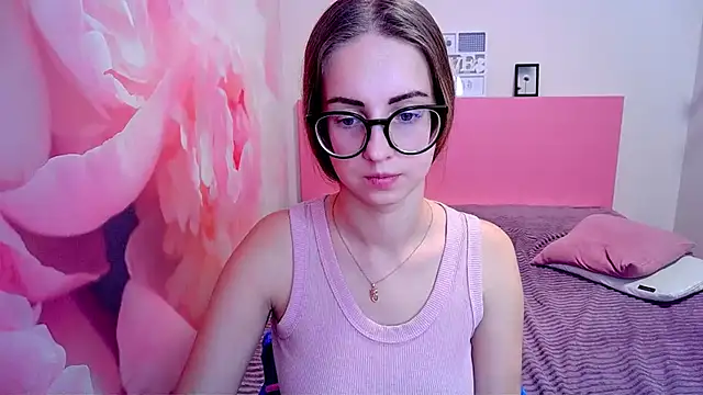 AliceAdams online show from 12.11.24