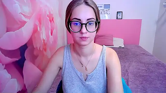 AliceAdams online show from 12.13.24