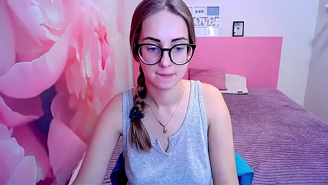 AliceAdams online show from 12.13.24