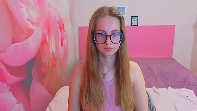AliceAdams online show from 05.08.26