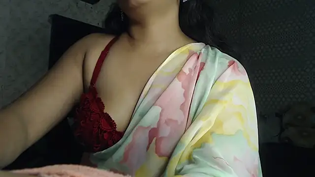 Snapshot of Indian_Anu chatting on 11.11.25 Indian Anu online show from 11.11.25