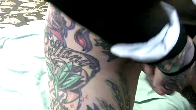 pamelagunns online show from 02.24.26