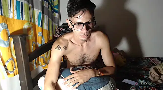 alisterxxx online show from 01.19.25