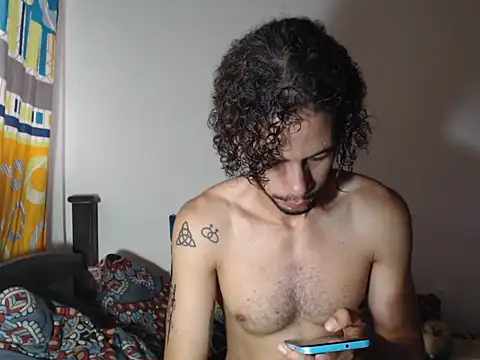 alisterxxx online show from 09.28.25