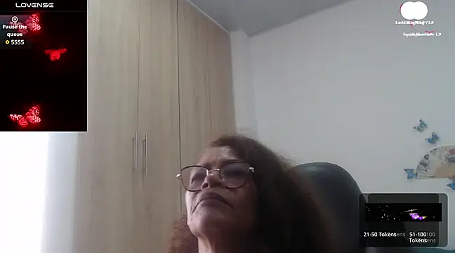 Snapshot of BustyMilf_ chatting on 02.07.25 BustyMilf  online show from 02.07.25