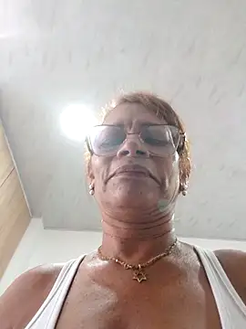 BustyMilf  online show from 02.14.26