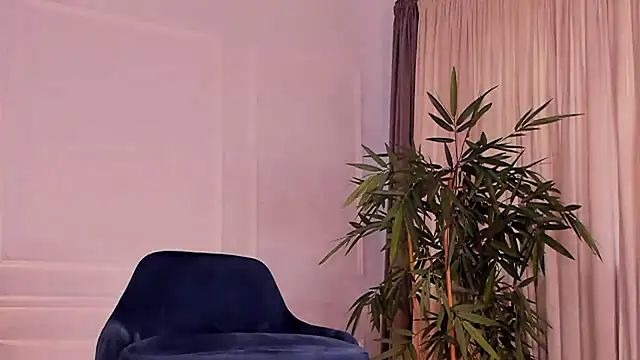 Snapshot of daisyd001 chatting on 03.03.26 daisyd001 online show from 03.03.26