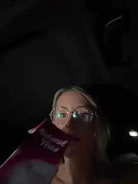 jasminesummer online show from 02.04.25