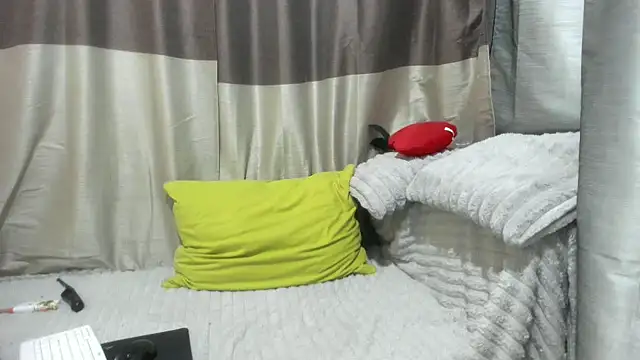 jessystarr online show from 11.14.25