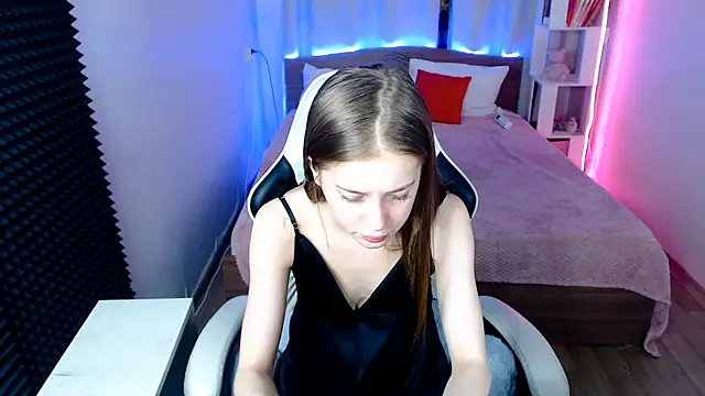 Snapshot of Kira_honeyy chatting on 01.23.25 Kira honeyy online show from 01.23.25