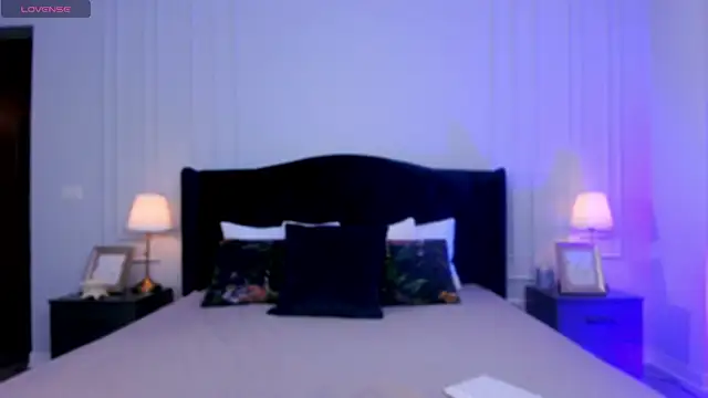 ElizzaBubble online show from 03.11.25