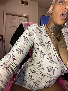 MzParker online show from 02.19.25