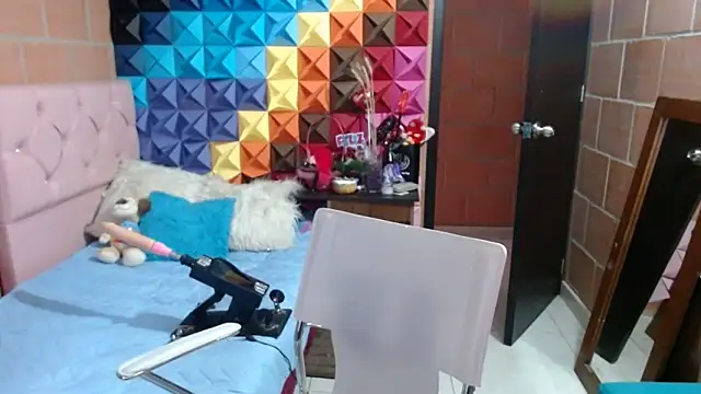 Snapshot of katifoxx chatting on 02.12.25 katifoxx online show from 02.12.25