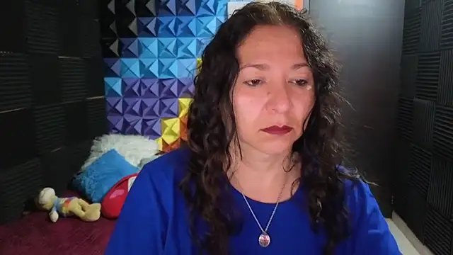 Snapshot of katifoxx chatting on 09.20.25 katifoxx online show from 09.20.25