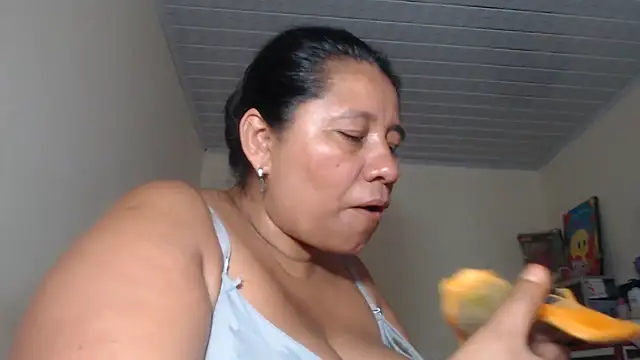 adrixxx38 online show from 09.12.25