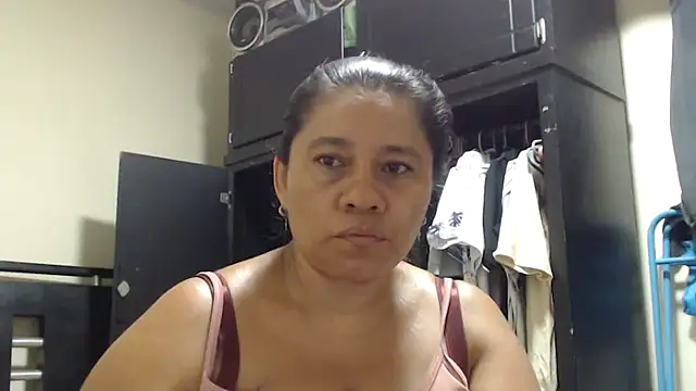 adrixxx38 online show from 04.23.26