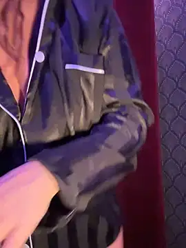 Clara-xoxo online show from 12.07.24