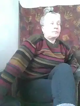 Snapshot of Cerd_Ayaz chatting on 02.28.25 Cerd Ayaz online show from 02.28.25