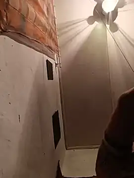 Snapshot of Cerd_Ayaz chatting on 03.05.25 Cerd Ayaz online show from 03.05.25