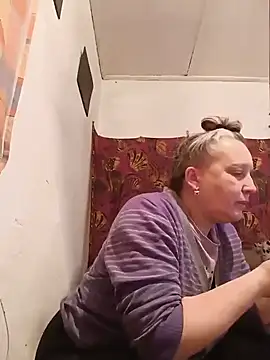 Snapshot of Cerd_Ayaz chatting on 03.12.25 Cerd Ayaz online show from 03.12.25