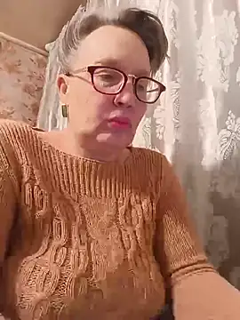 Snapshot of Cerd_Ayaz chatting on 03.14.25 Cerd Ayaz online show from 03.14.25