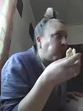 Snapshot of Cerd_Ayaz chatting on 03.15.25 Cerd Ayaz online show from 03.15.25