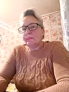 Snapshot of Cerd_Ayaz chatting on 09.29.25 Cerd Ayaz online show from 09.29.25