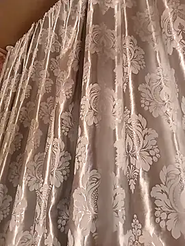 Snapshot of Cerd_Ayaz chatting on 10.24.25 Cerd Ayaz online show from 10.24.25