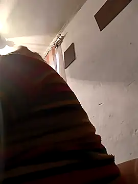 Snapshot of Cerd_Ayaz chatting on 11.23.25 Cerd Ayaz online show from 11.23.25