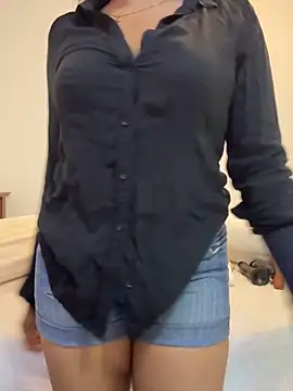 Snapshot of angelwavy chatting on 02.11.26 angelwavy online show from 02.11.26