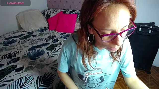 Snapshot of cristin_doll_ chatting on 02.26.25 cristin doll online show from 02.26.25