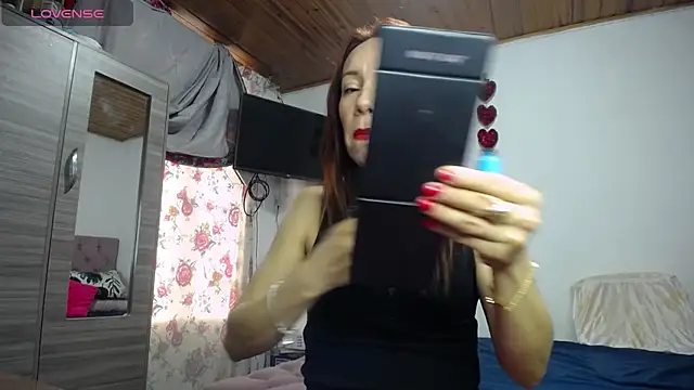 Snapshot of cristin_doll_ chatting on 03.09.25 cristin doll online show from 03.09.25