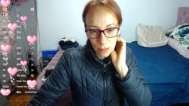 Snapshot of cristin_doll_ chatting on 03.19.25 cristin doll online show from 03.19.25