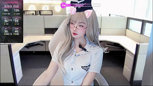 Snapshot of Niya-Nyan chatting on 05.15.26 Niya-Nyan online show from 05.15.26