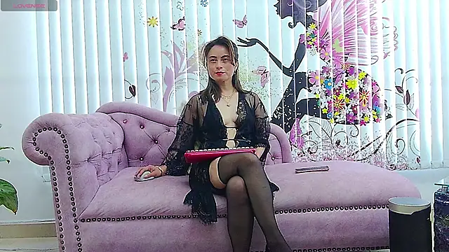 MarcelaFlores online show from 04.30.26