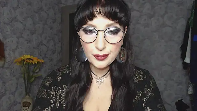 Snapshot of Aziza1 chatting on 01.27.25 Aziza1 online show from 01.27.25