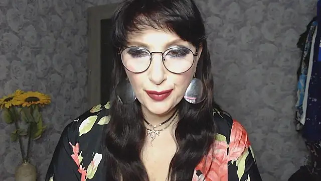 Snapshot of Aziza1 chatting on 03.05.25 Aziza1 online show from 03.05.25