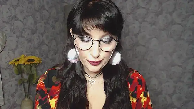 Snapshot of Aziza1 chatting on 03.07.25 Aziza1 online show from 03.07.25