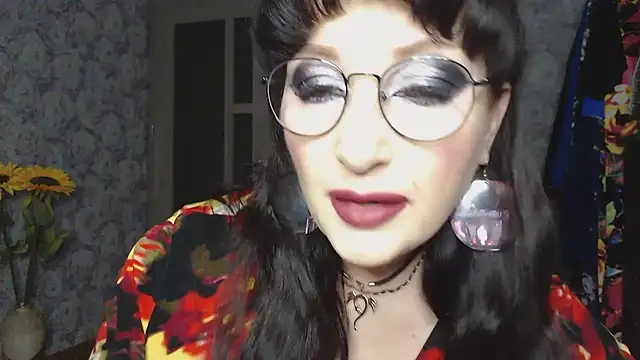 Snapshot of Aziza1 chatting on 03.17.25 Aziza1 online show from 03.17.25