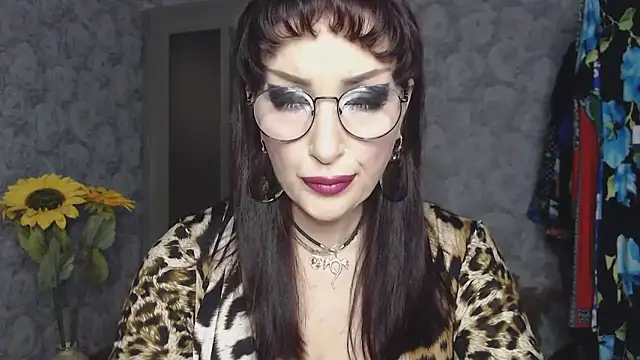 Aziza1 online show from 04.25.26