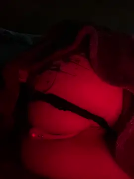 Etwas neugierig online show from 02.24.25