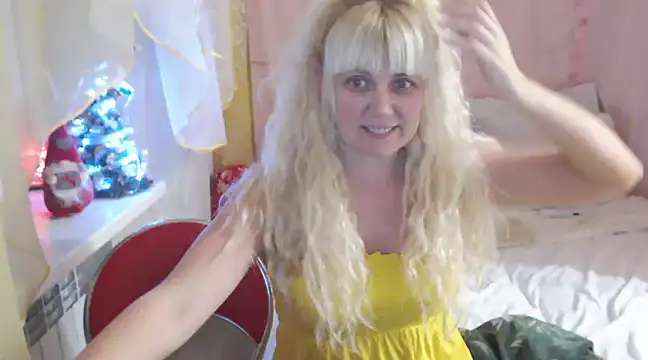 SunnySylvia online show from 12.25.24