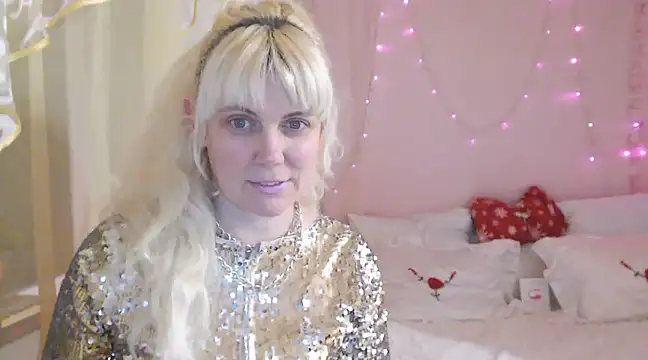SunnySylvia online show from 01.27.25