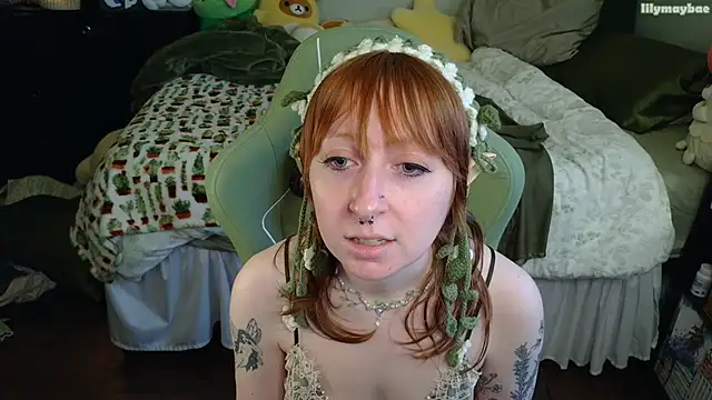 LilyMayBae online show from 02.21.26