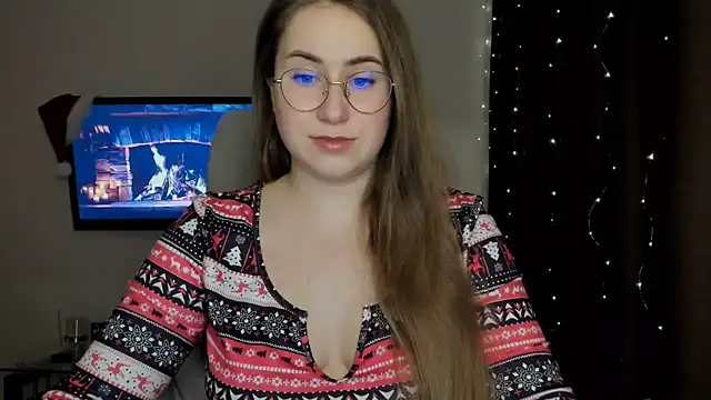 SeasonalSomeone online show from 01.08.25