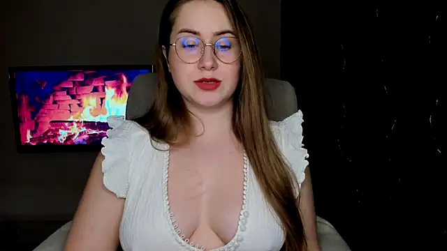 SeasonalSomeone online show from 03.12.25